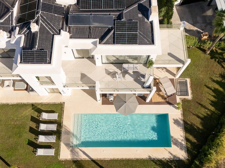 Apartment for Sale in Benahavis, Malaga 80