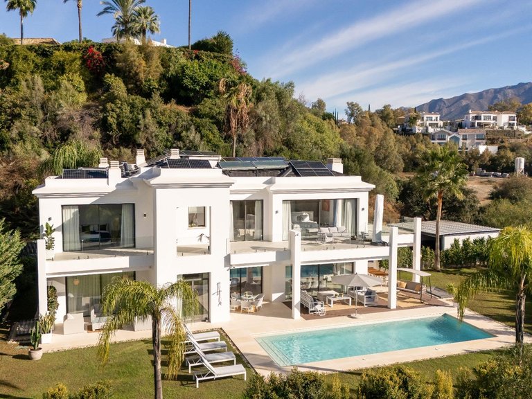 Apartment for Sale in Benahavis, Malaga 84