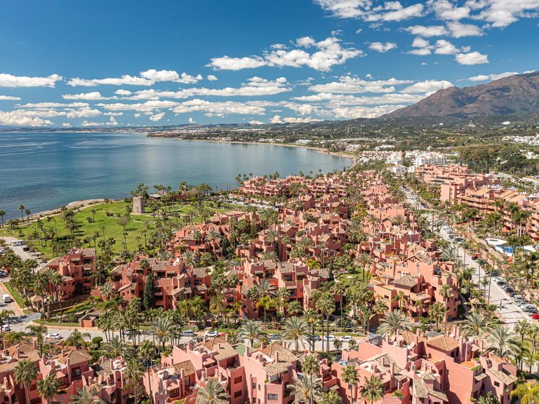 Apartment for Sale in Estepona, Malaga 13
