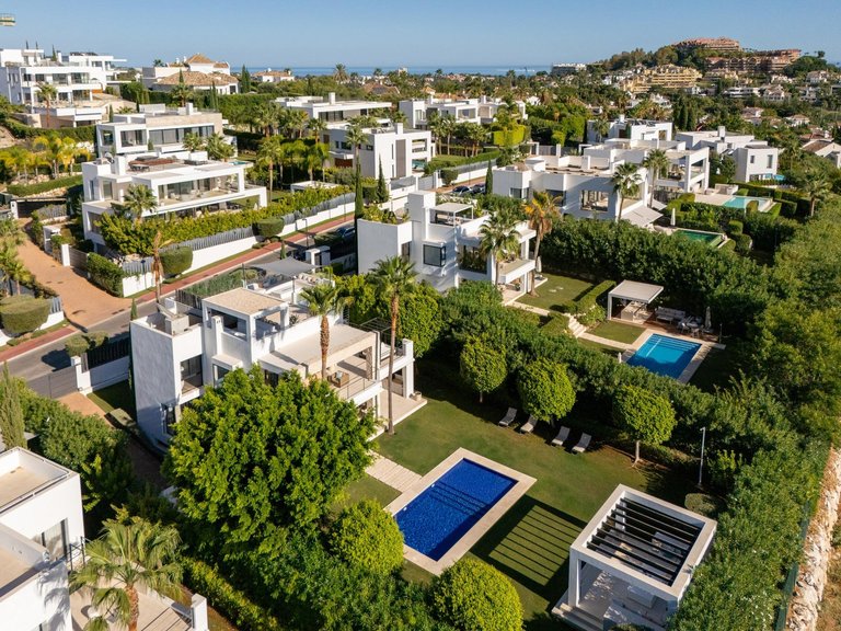 Apartment for Sale in Marbella, Malaga 52