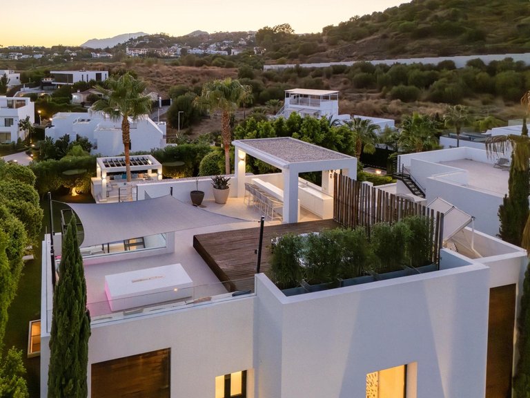 Apartment for Sale in Marbella, Malaga 54