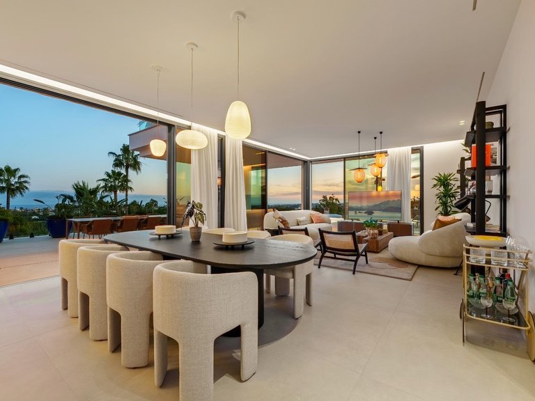 Apartment for Sale in Benahavis, Malaga 12