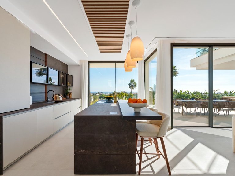 Apartment for Sale in Benahavis, Malaga 14