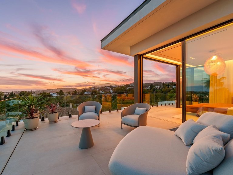 Apartment for Sale in Benahavis, Malaga 24