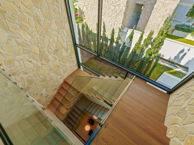Apartment for Sale in Benahavis, Malaga 37