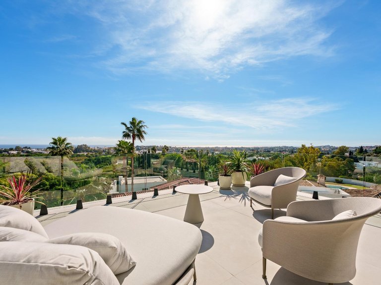 Apartment for Sale in Benahavis, Malaga 39