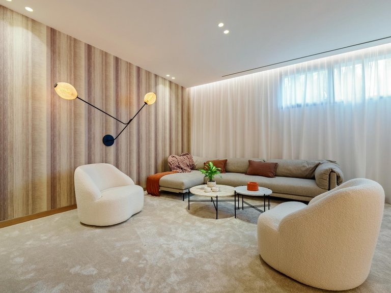 Apartment for Sale in Benahavis, Malaga 56