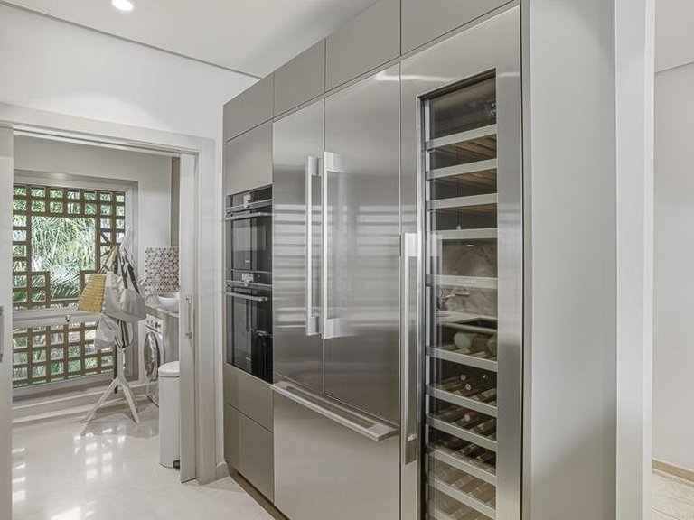 Apartment for Sale in Marbella, Malaga 14