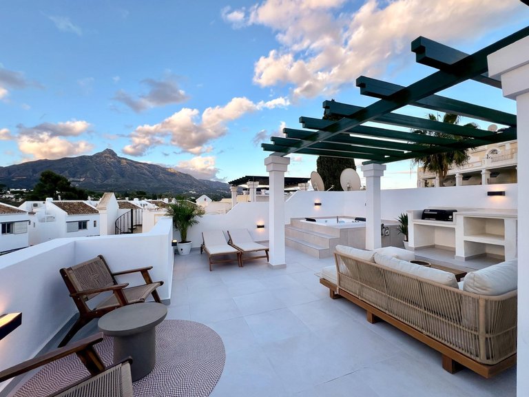 Apartment for Sale in Marbella, Malaga 29