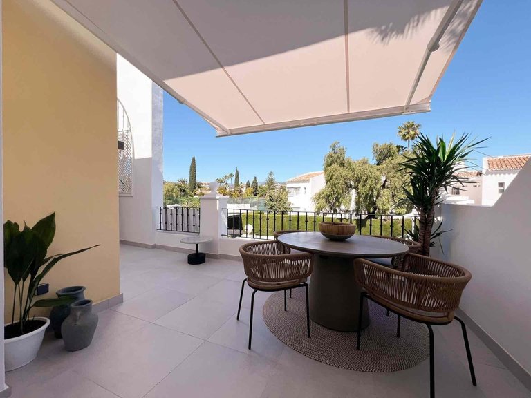 Apartment for Sale in Marbella, Malaga 37