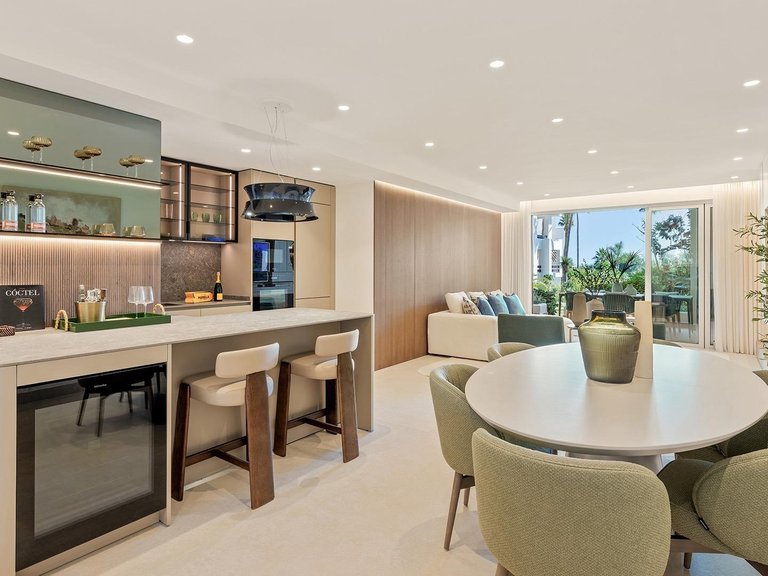 Apartment for Sale in Estepona, Malaga 6