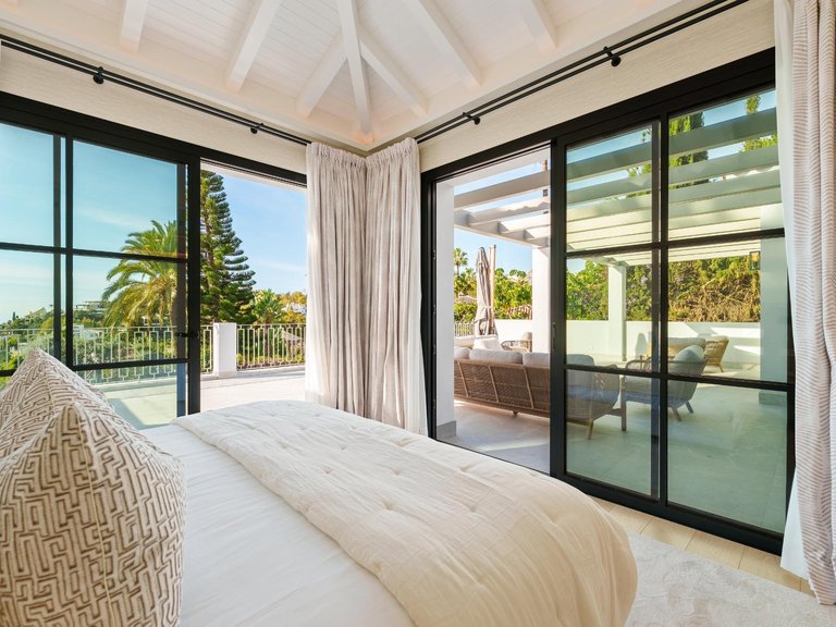 Apartment for Sale in Benahavis, Malaga 23