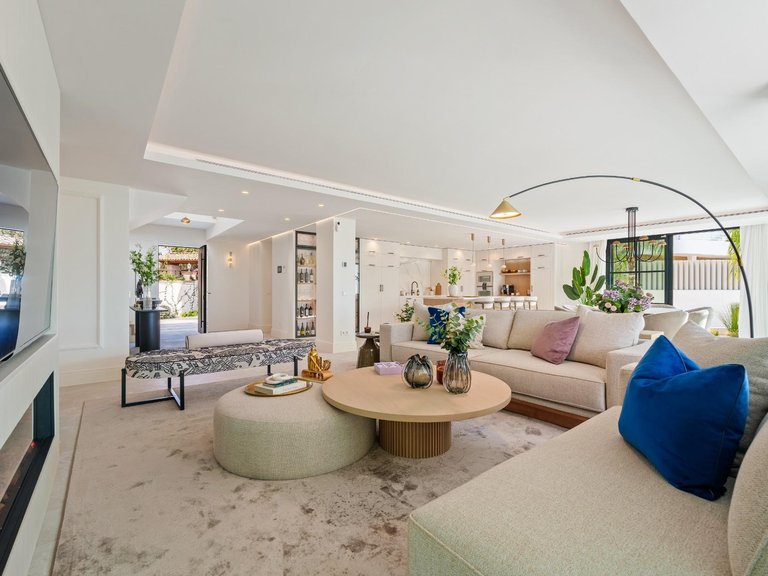 Apartment for Sale in Benahavis, Malaga 24
