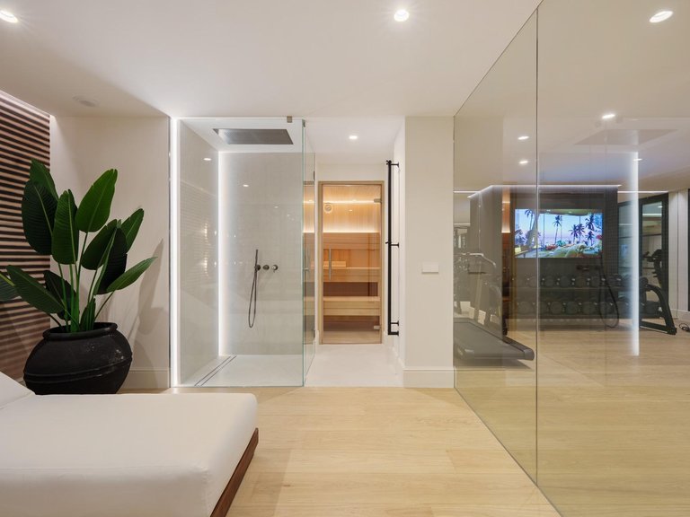 Apartment for Sale in Benahavis, Malaga 56