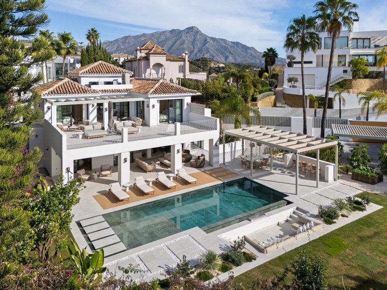 Apartment for Sale in Benahavis, Malaga 66