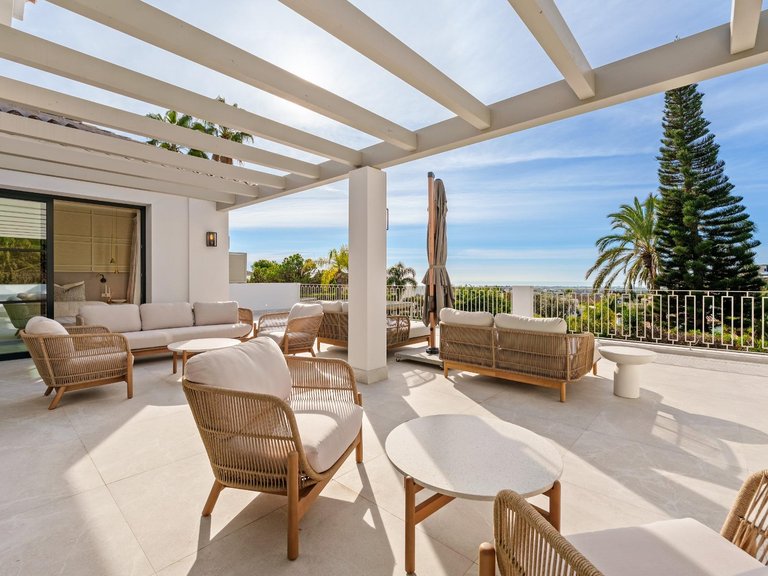 Apartment for Sale in Benahavis, Malaga 70