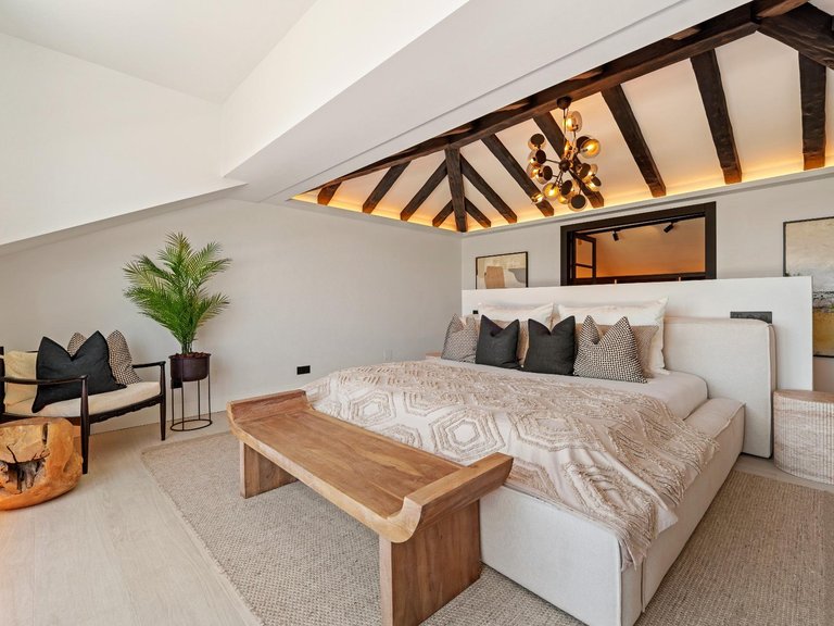 Villa for Sale in Marbella, Malaga 39
