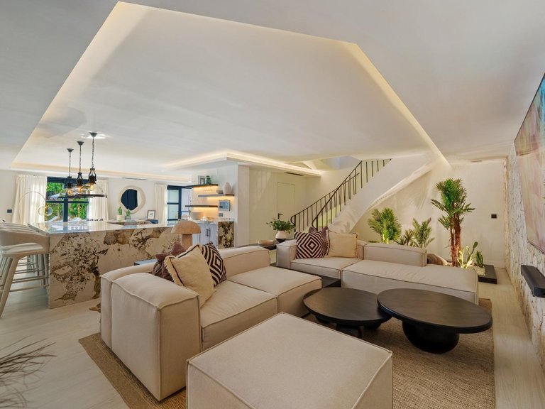 Villa for Sale in Marbella, Malaga 49