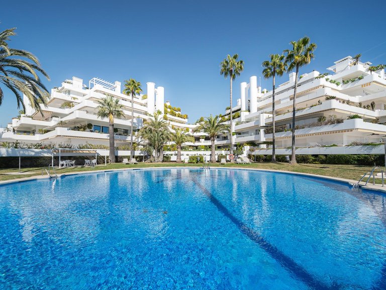 Apartment for Sale in Marbella, Malaga 1