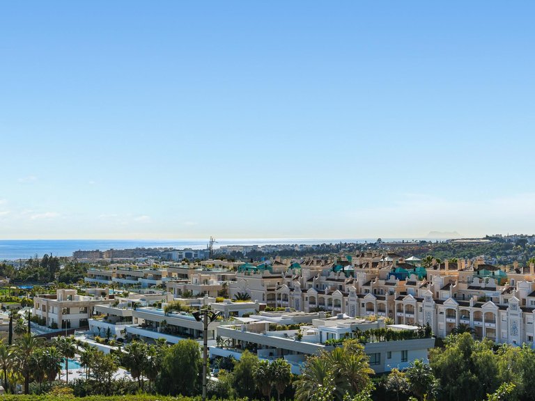 Apartment for Sale in Marbella, Malaga 25