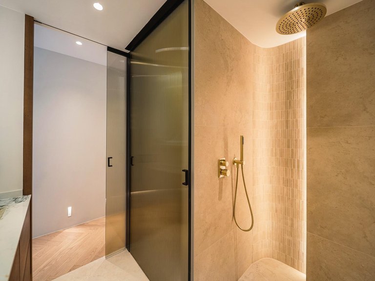 Apartment for Sale in Marbella, Malaga 44