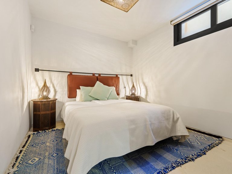 Apartment for Sale in Marbella, Malaga 25
