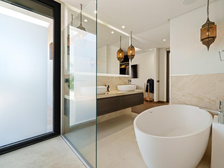Apartment for Sale in Marbella, Malaga 28