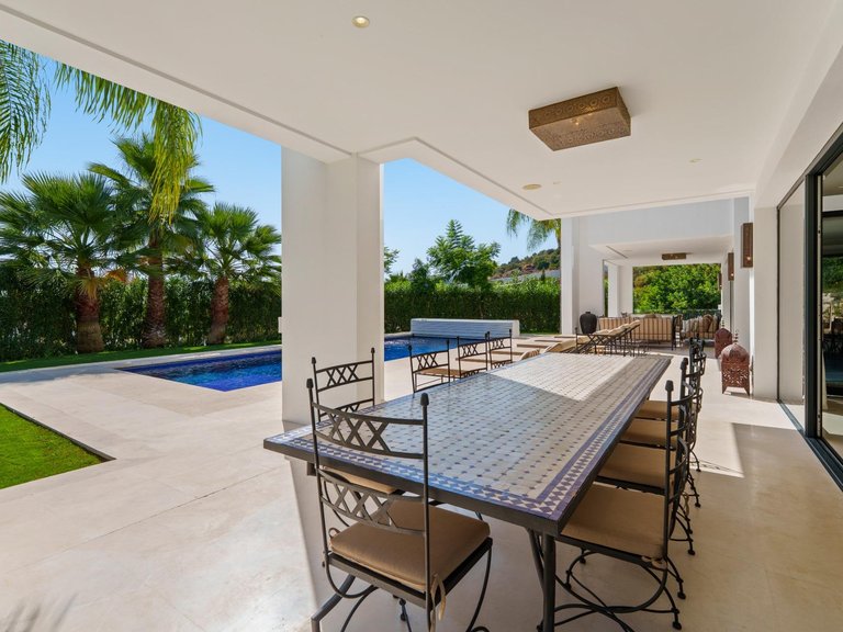 Apartment for Sale in Marbella, Malaga 34