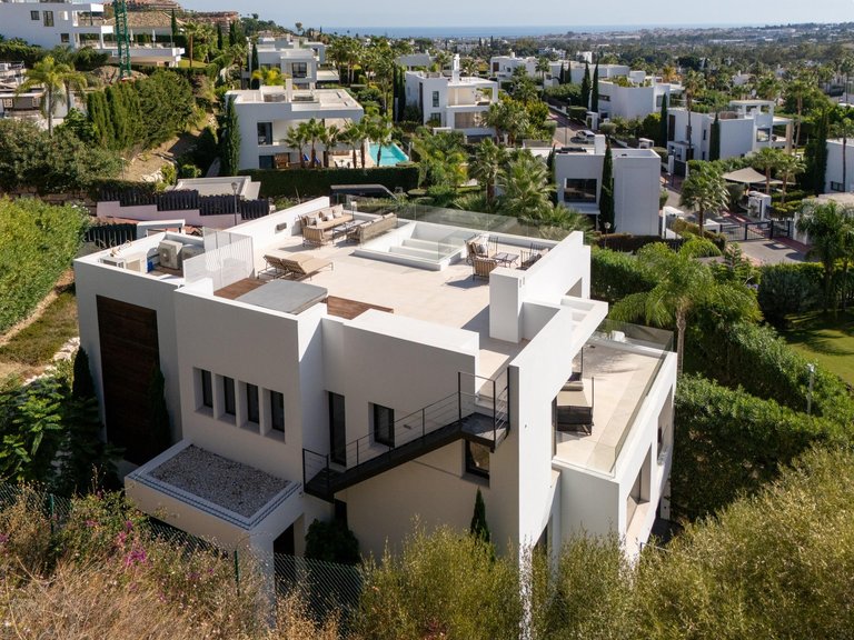 Apartment for Sale in Marbella, Malaga 49