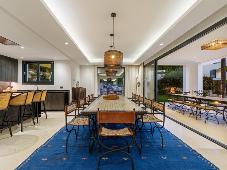 Apartment for Sale in Marbella, Malaga 8