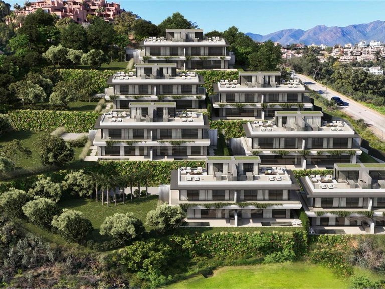 Town House for Sale in Ojen, Malaga 2