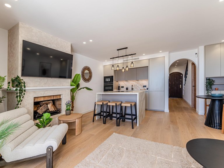 Town House for Sale in Benahavis, Malaga 11