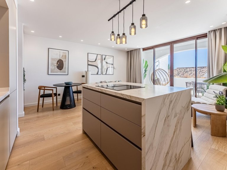 Town House for Sale in Benahavis, Malaga 17