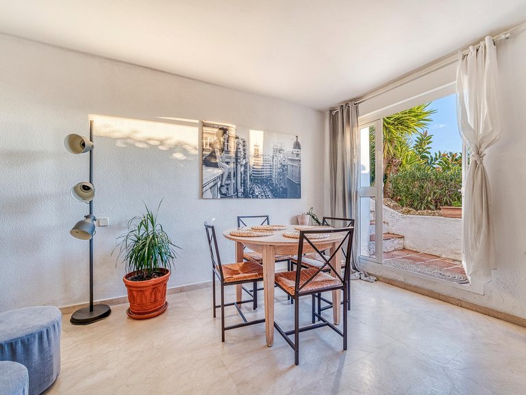 Apartment for Sale in Marbella, Malaga 12