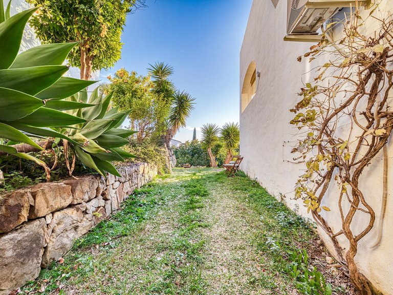 Apartment for Sale in Marbella, Malaga 40