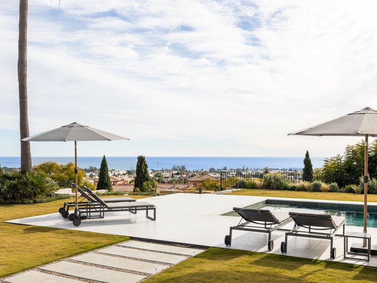 Apartment for Sale in Benahavis, Malaga 64