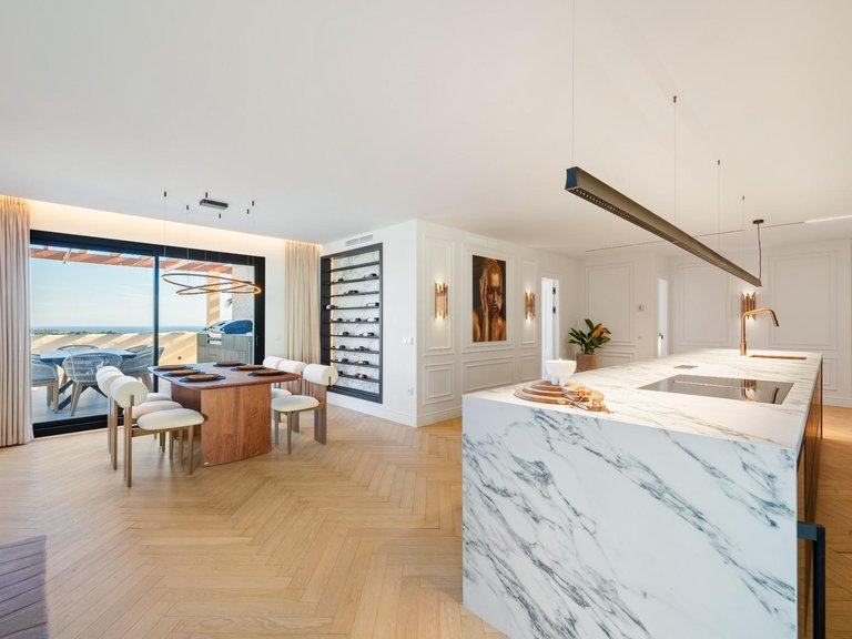 Apartment for Sale in Marbella, Malaga 15