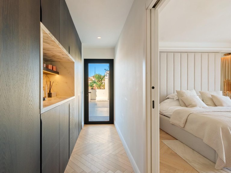 Apartment for Sale in Marbella, Malaga 47