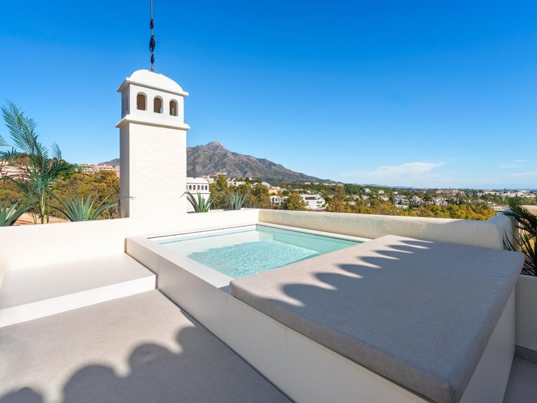 Apartment for Sale in Marbella, Malaga 5