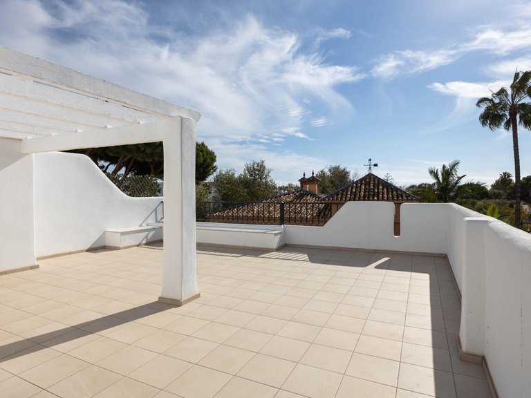 Town House for Sale in Estepona, Malaga 19