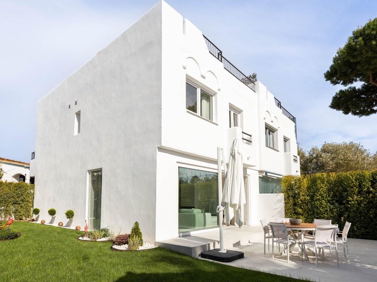 Town House for Sale in Estepona, Malaga 2