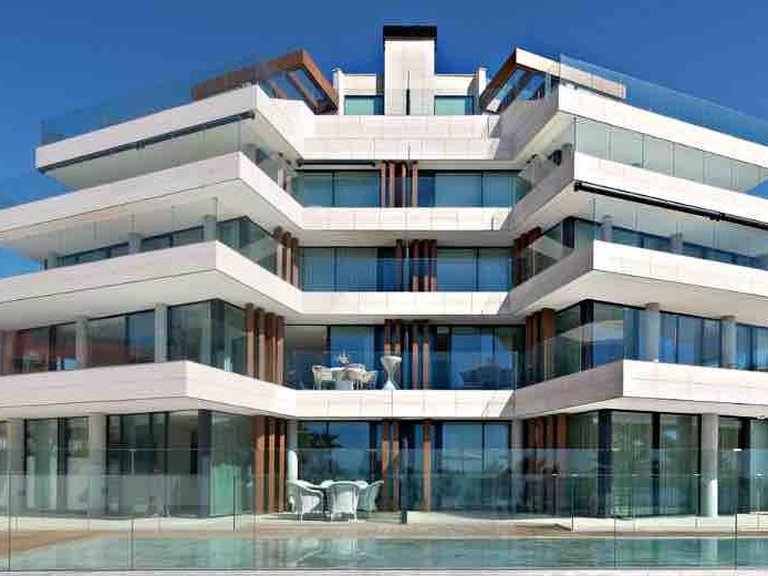 Apartment for Sale in Estepona, Malaga 1