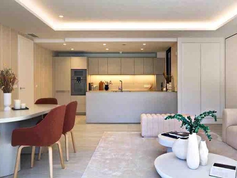 Apartment for Sale in Estepona, Malaga 4