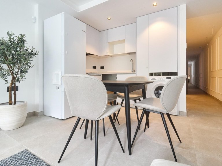 Apartment for Sale in Fuengirola, Malaga 12