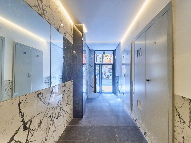 Apartment for Sale in Fuengirola, Malaga 38