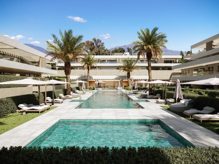 Penthouse for Sale in Estepona, Malaga 1