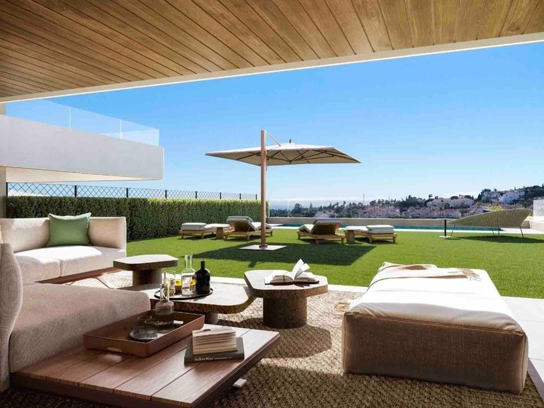 Penthouse for Sale in Estepona, Malaga 11