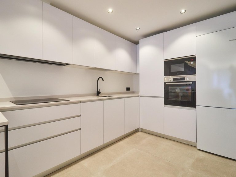 Apartment for Sale in Fuengirola, Malaga 11