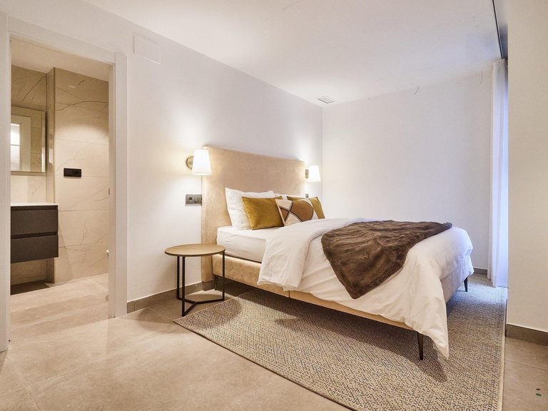 Apartment for Sale in Fuengirola, Malaga 16