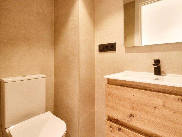 Apartment for Sale in Fuengirola, Malaga 30